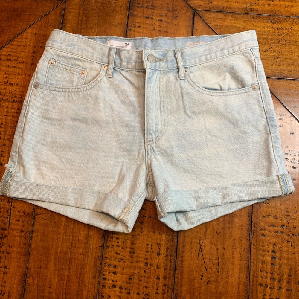 Gap ‘Sexy Boyfriend Shorts’